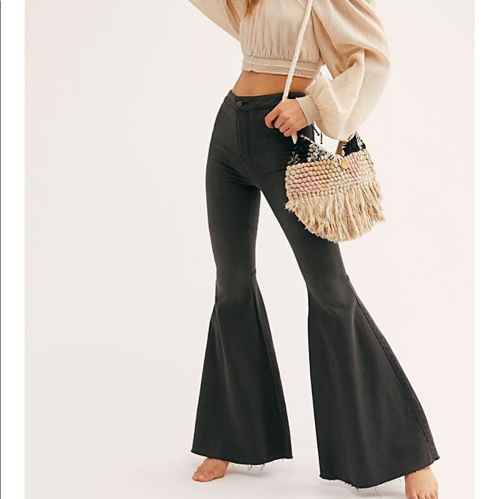 Free People “Just Float On” Flare Jeans!